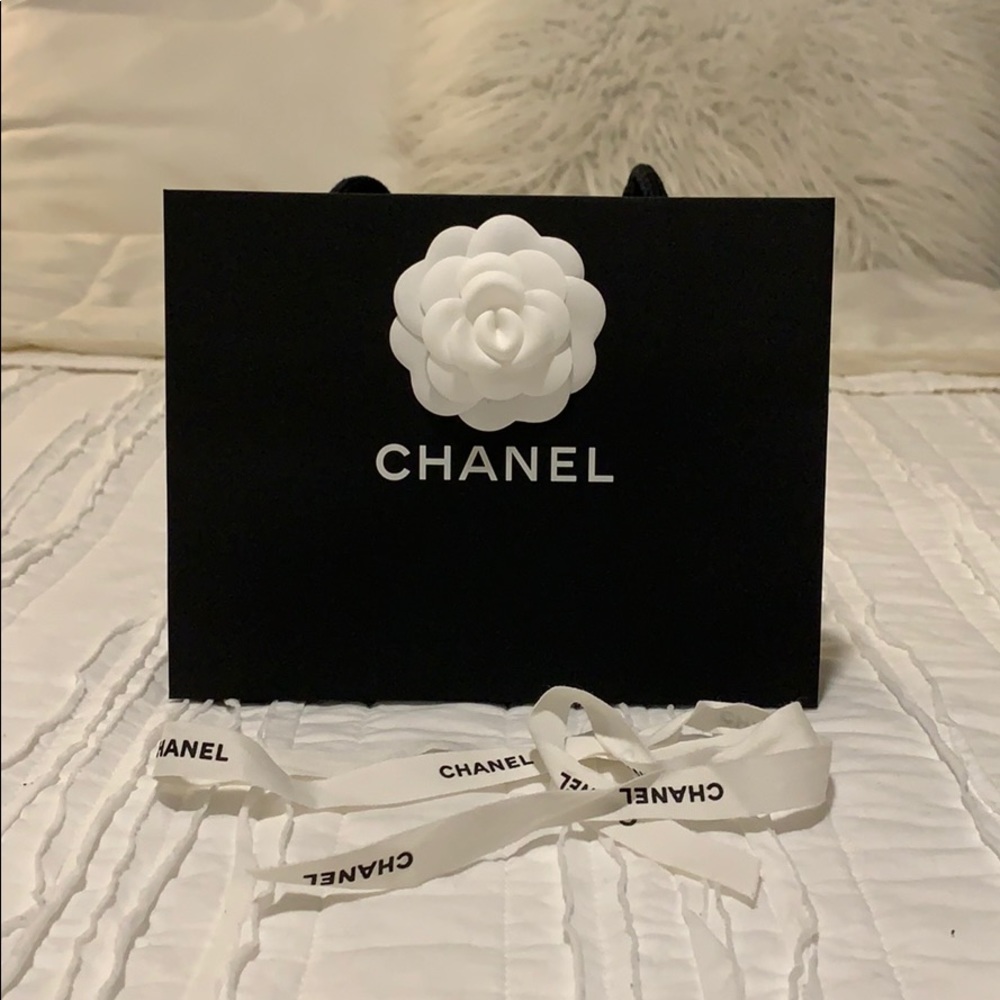 Chanel gift bag
